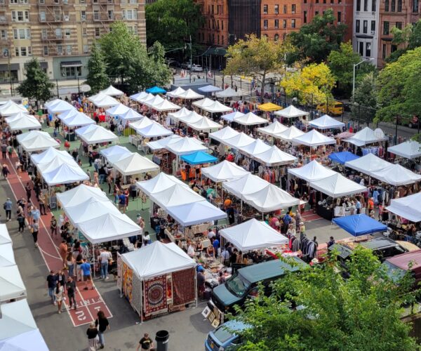 Special Holiday Market